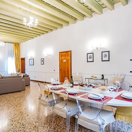 شقة Ca' Del Monastero 4 Collection Up To 8 Guests With Lift