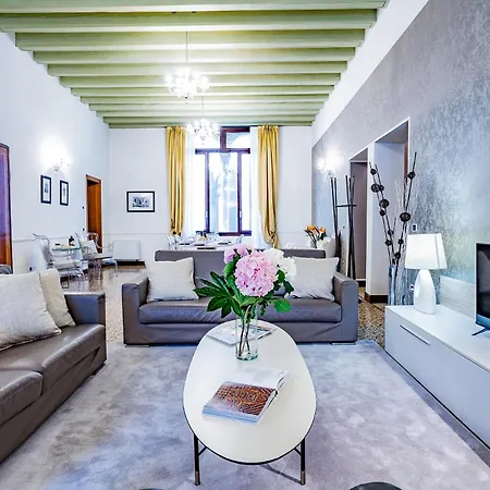 Ca' Del Monastero 4 Collection Up To 8 Guests With Lift شقة *