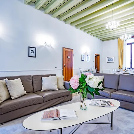 Ca' Del Monastero 4 Collection Up To 8 Guests With Lift شقة *