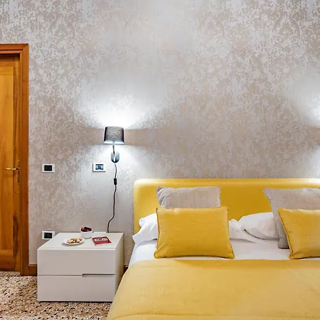 Ca' Del Monastero 4 Collection Up To 8 Guests With Lift شقة البندقية