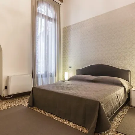 Ca' Del Monastero 4 Collection Up To 8 Guests With Lift Apartamento Venecia